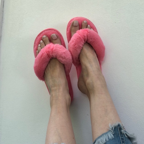 NWT 789 M L rose pink fluffy thong slides slippers - Picture 13 of 16